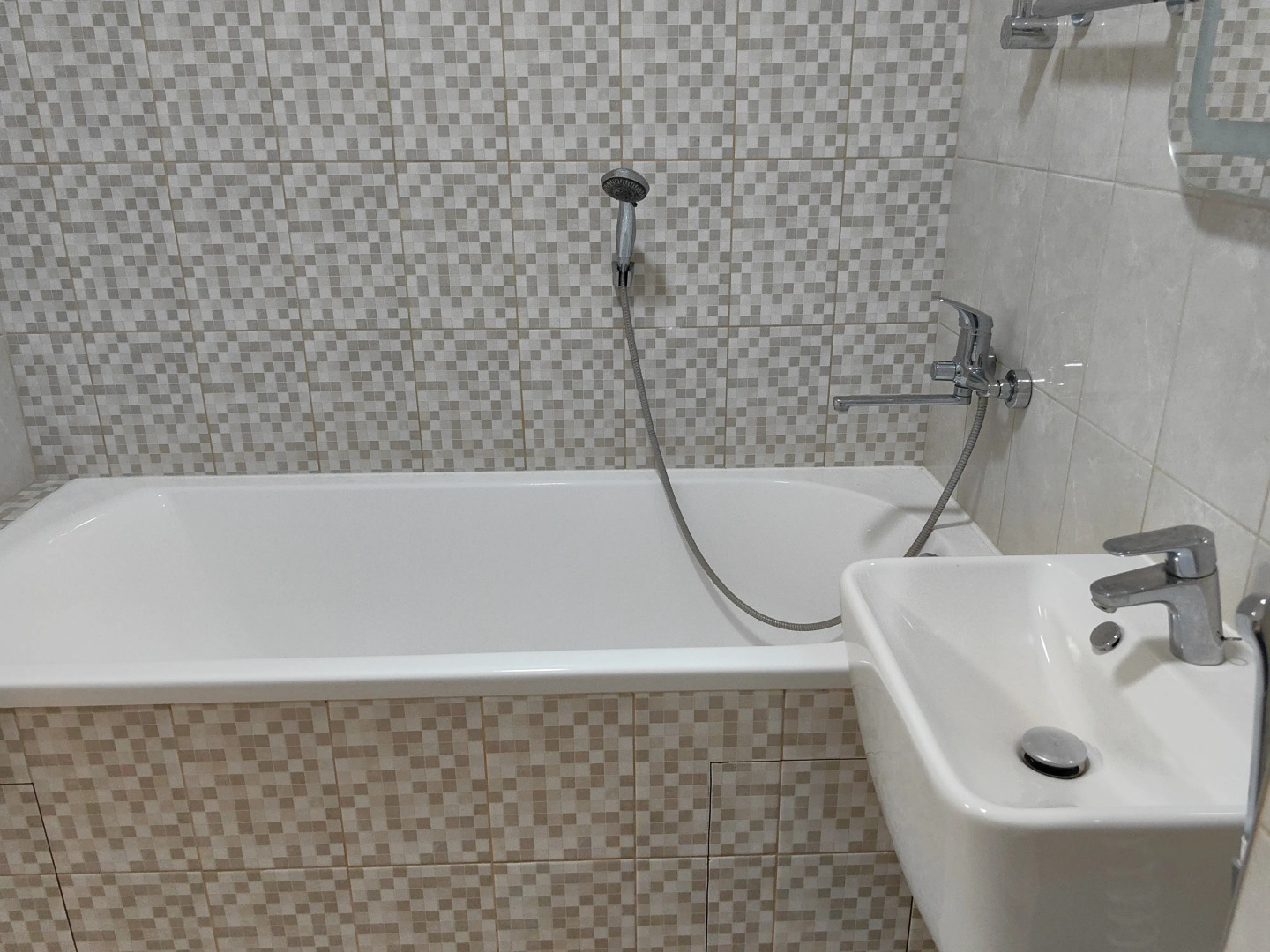 Апартаменты у моря на Октябрьской