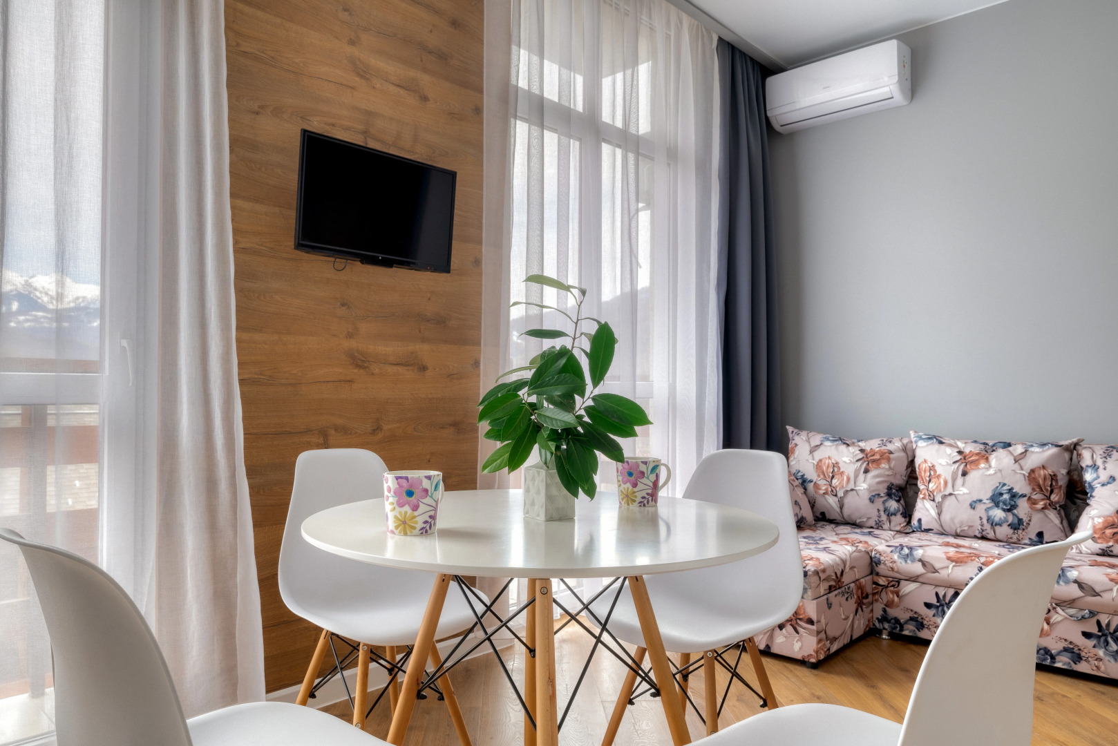 Апартаменты с Видом на Горы и Рассвет