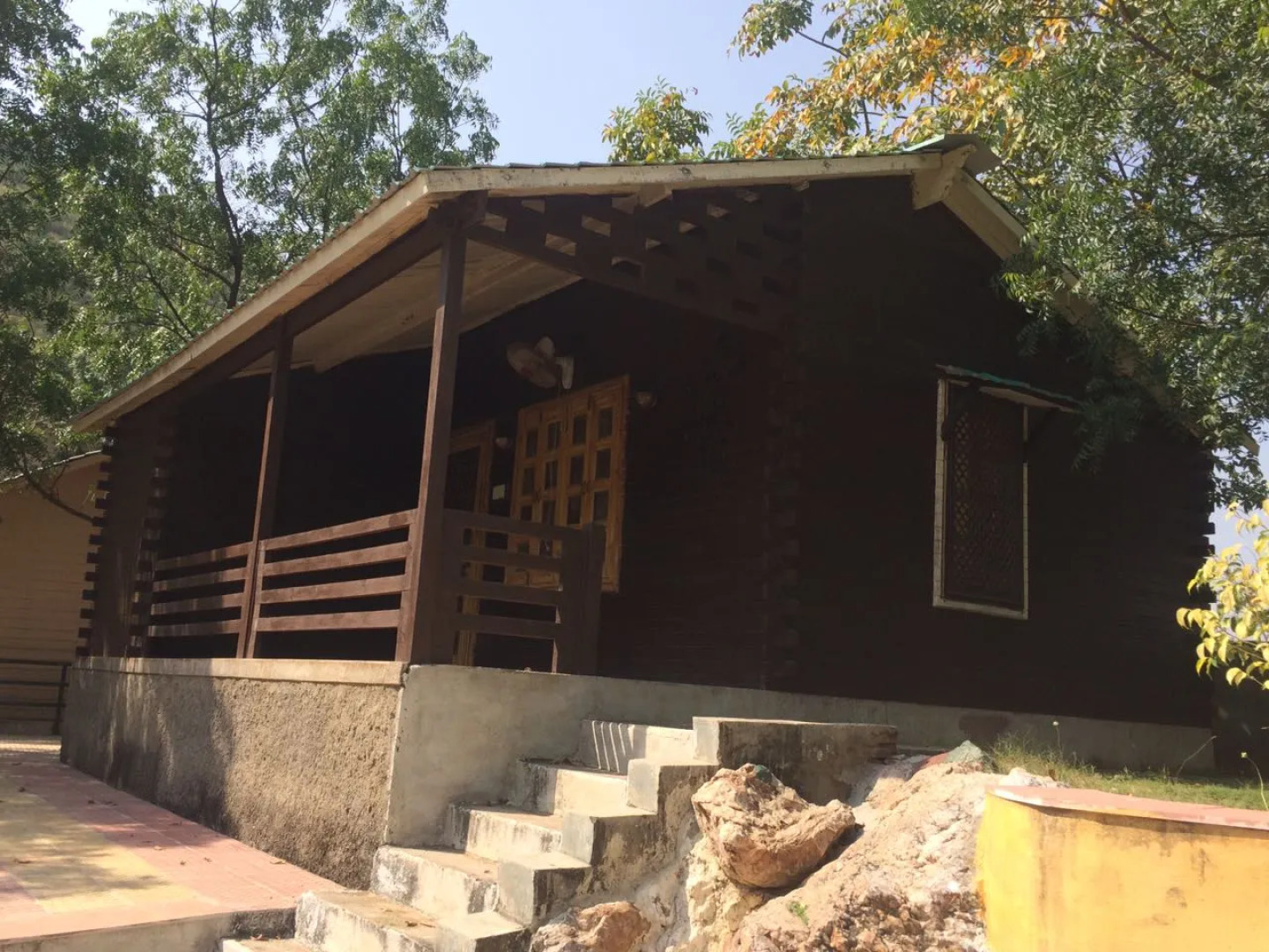 Отель The Space Jungle