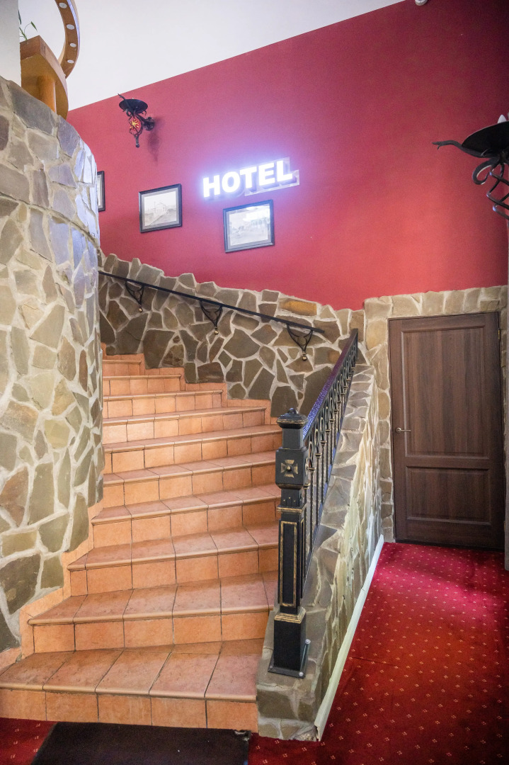 Отель История