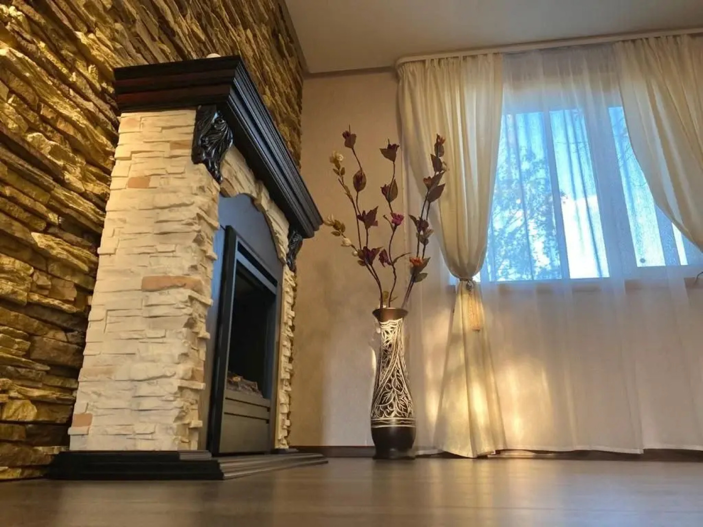 Частный дом Дом возле Ясеня