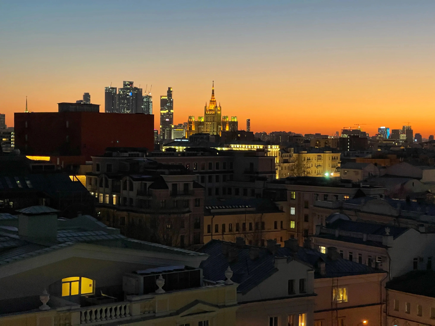 Апартаменты White на Тверской 15