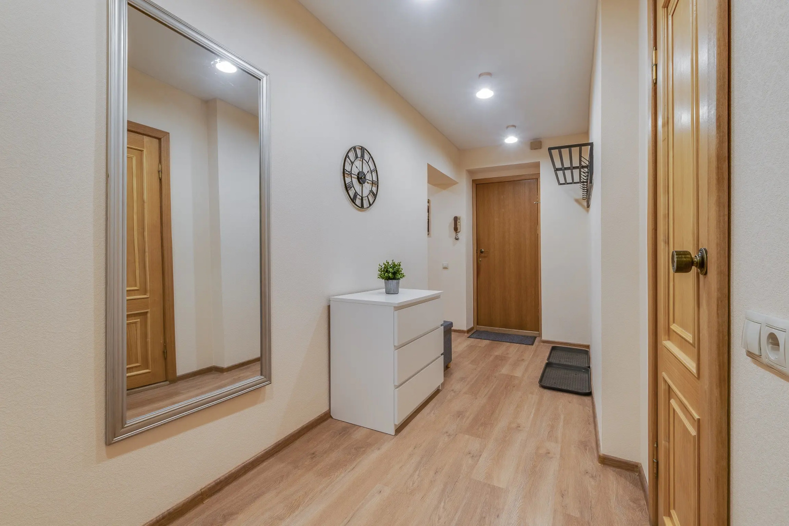 Апартаменты 101Апарт стильные у парка Диво Остров