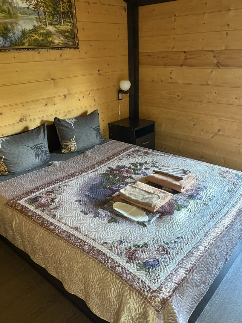 Отель Лукино