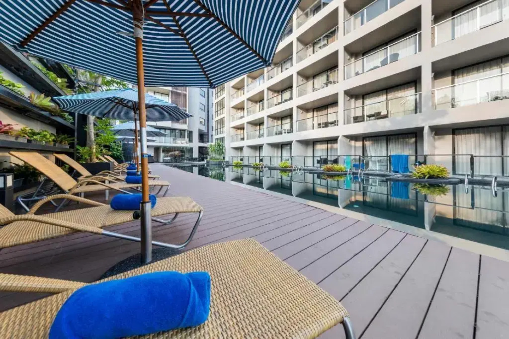 Курортный отель Golden Tulip Pattaya Beach Resort