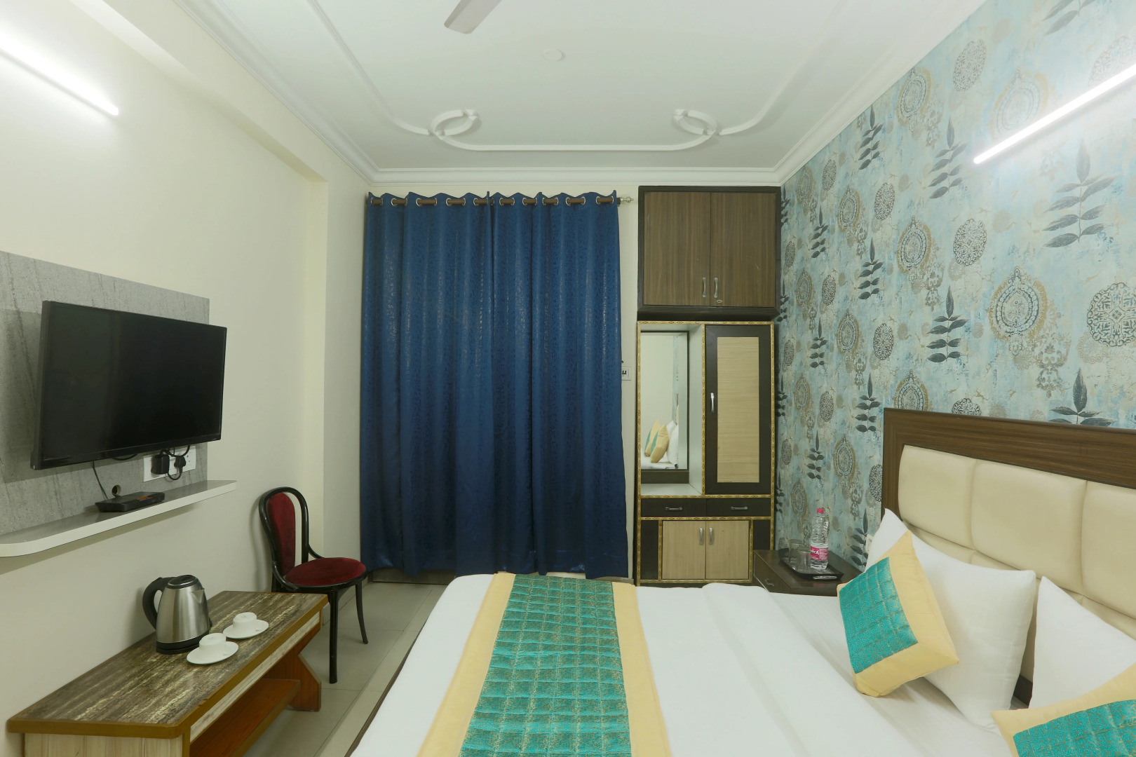 Отель Airport Mayank Residency