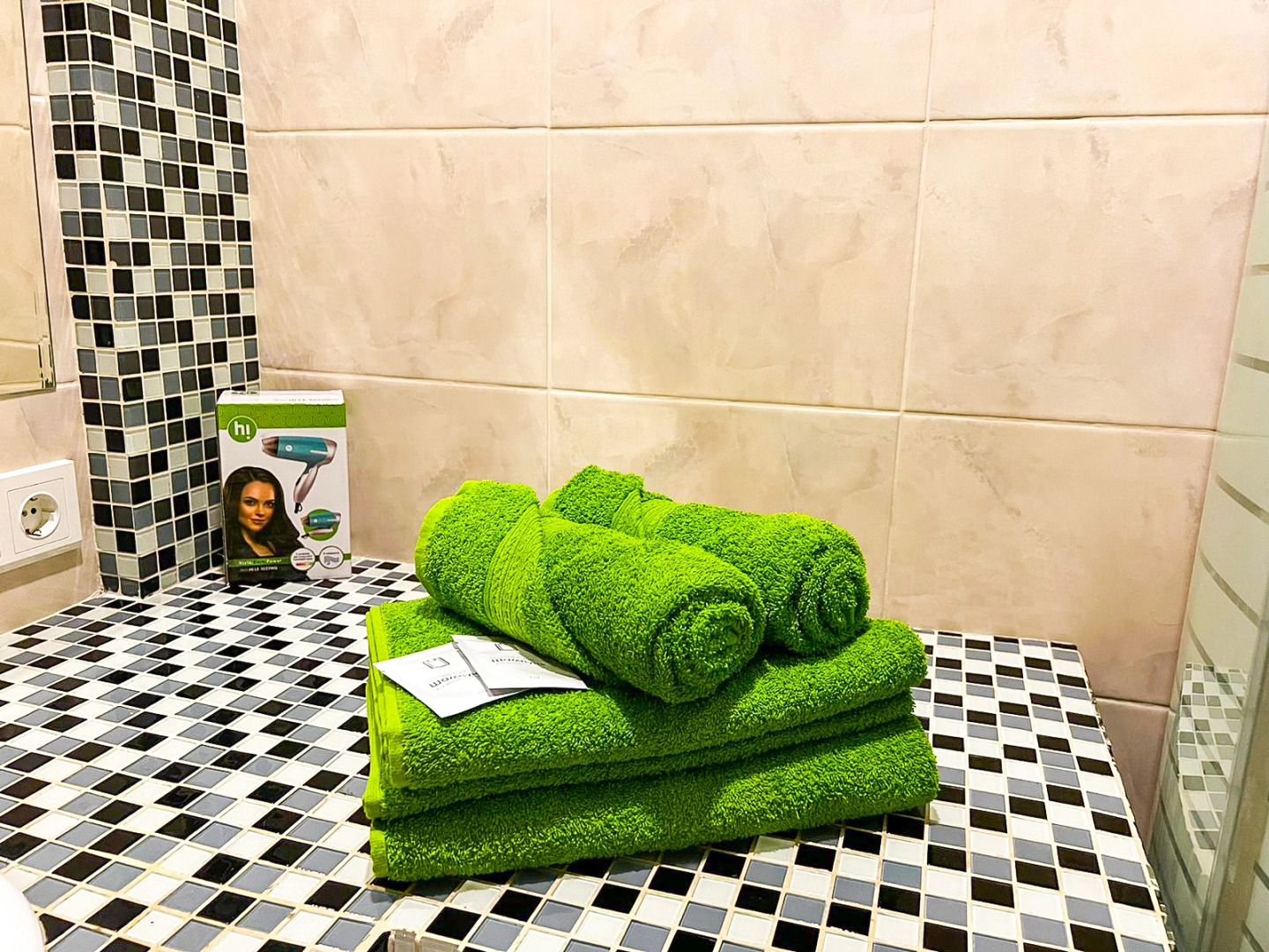 Апартаменты Квартира AlexHome РП Свердловский Заречная 7