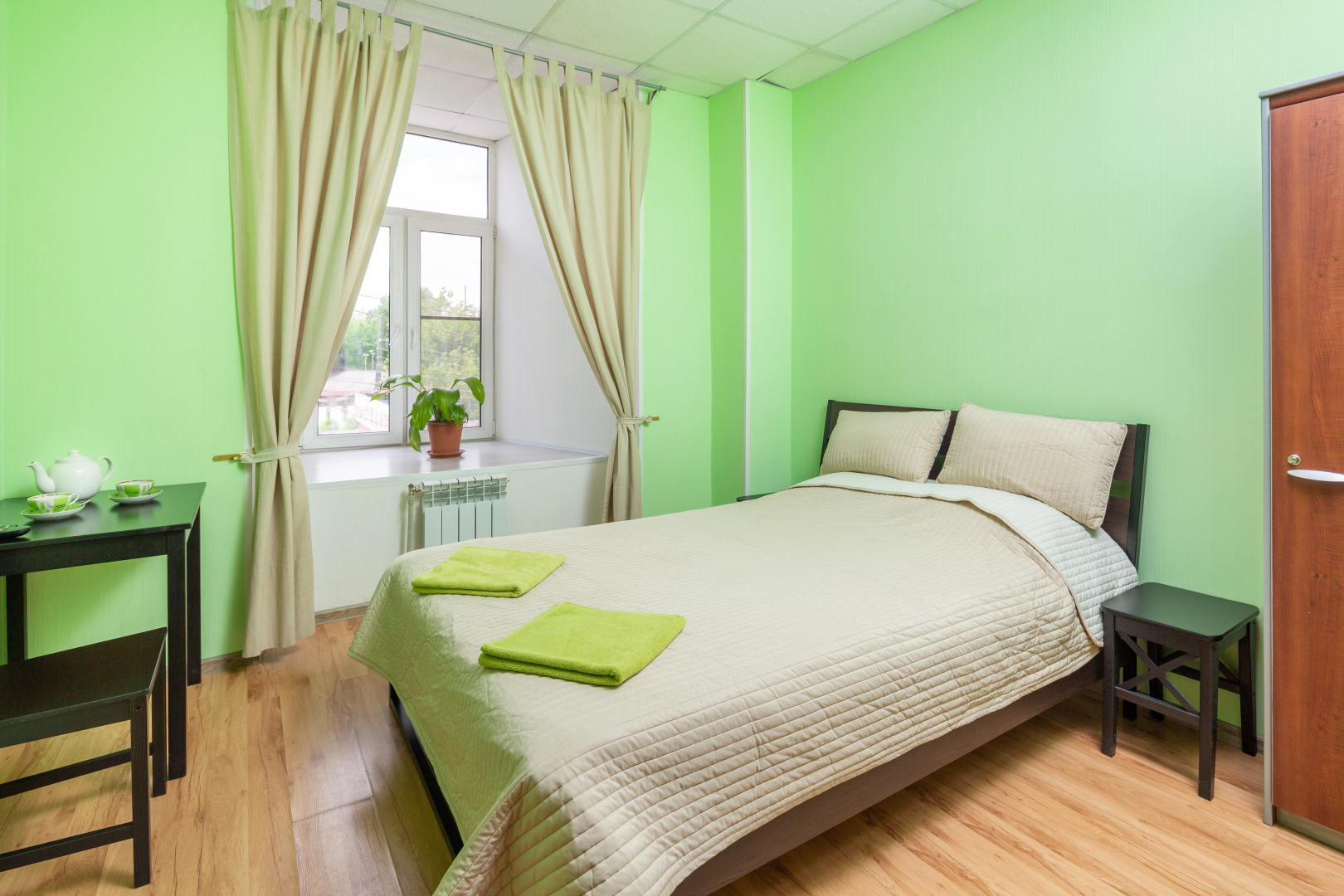 Хостел Бугров