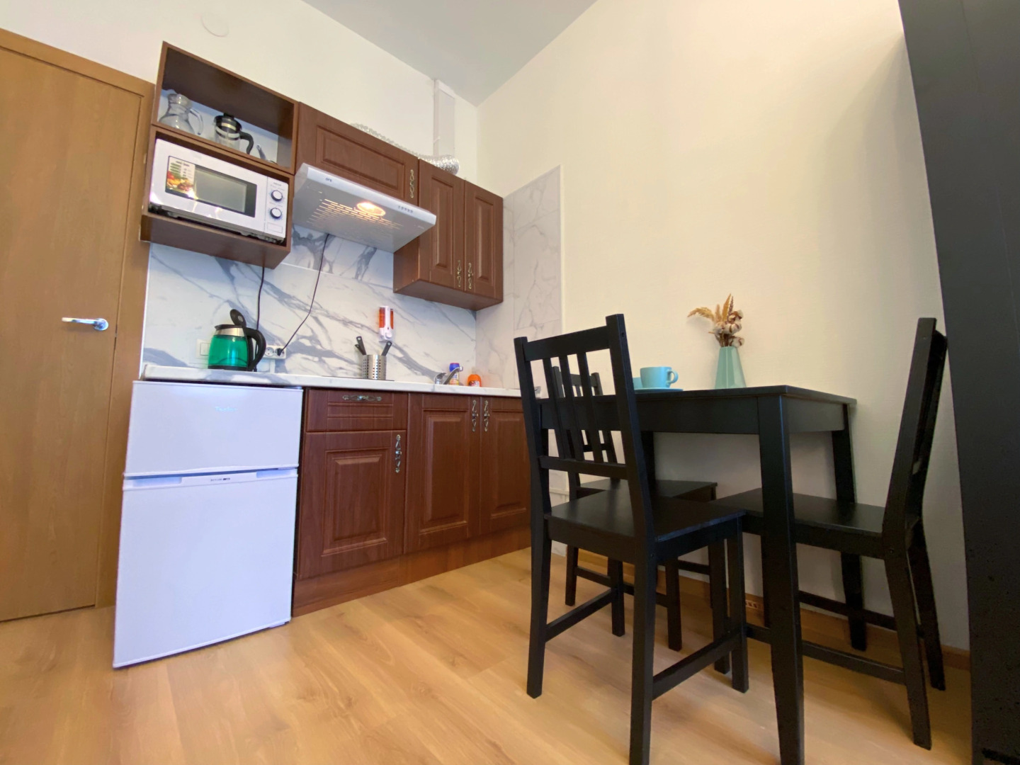 Квартира Студия Бирюзовая в поселке Песочном