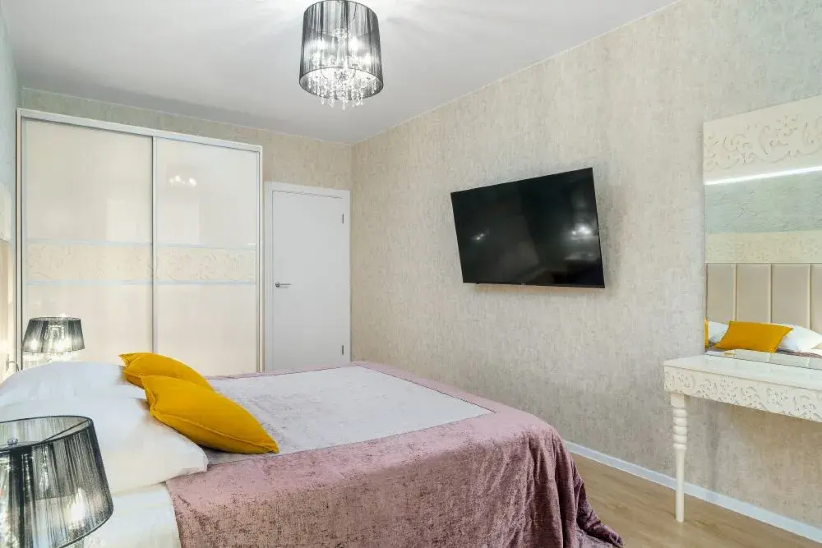 Квартира GOOD NIGHT на Н. Гумилева 4