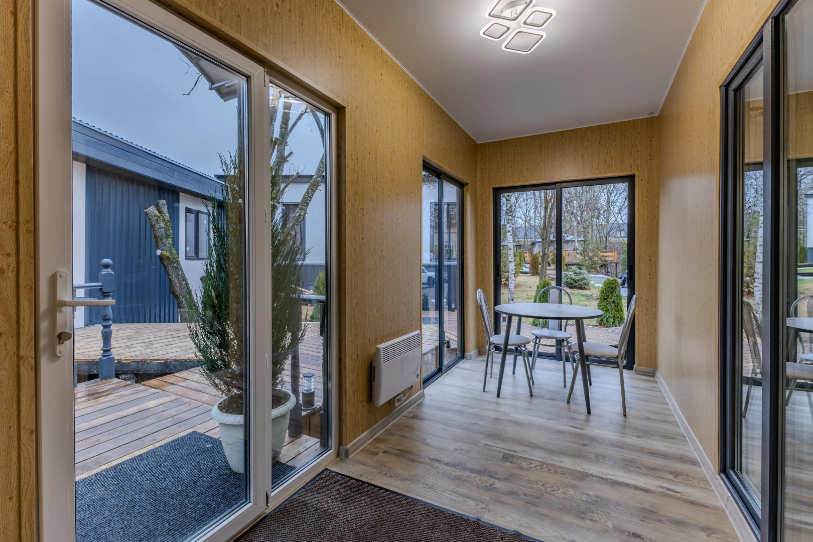 Гостевой дом Комфортный двухсекционный дом с отдельными входами