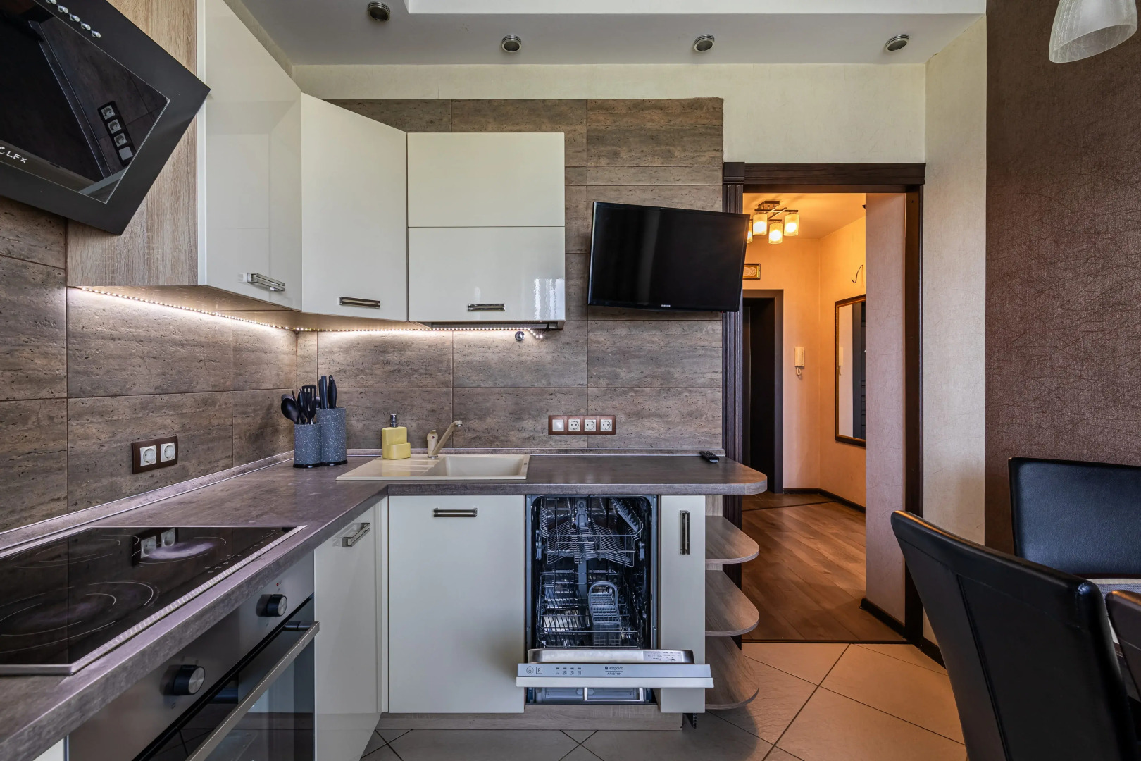 Апартаменты Уютные рядом с ТРК МЕГГА