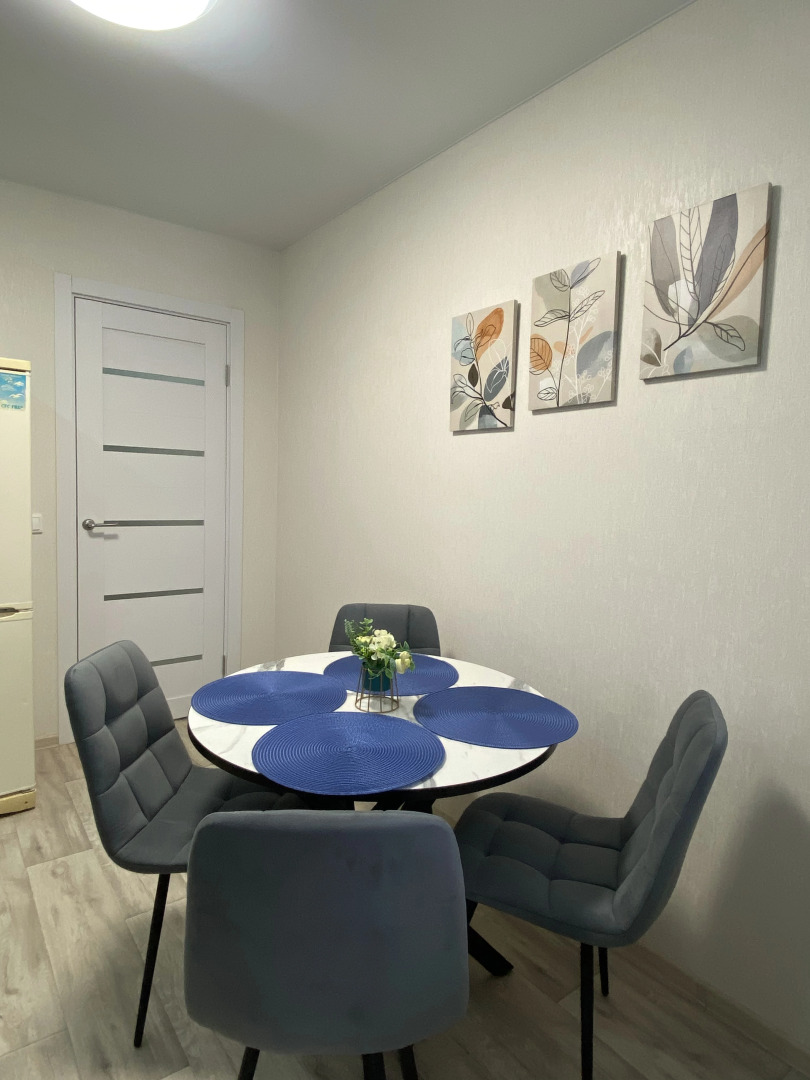 Апартаменты Современная 1 комнатная квартира в новом доме в микрорайоне «Фестивальный»