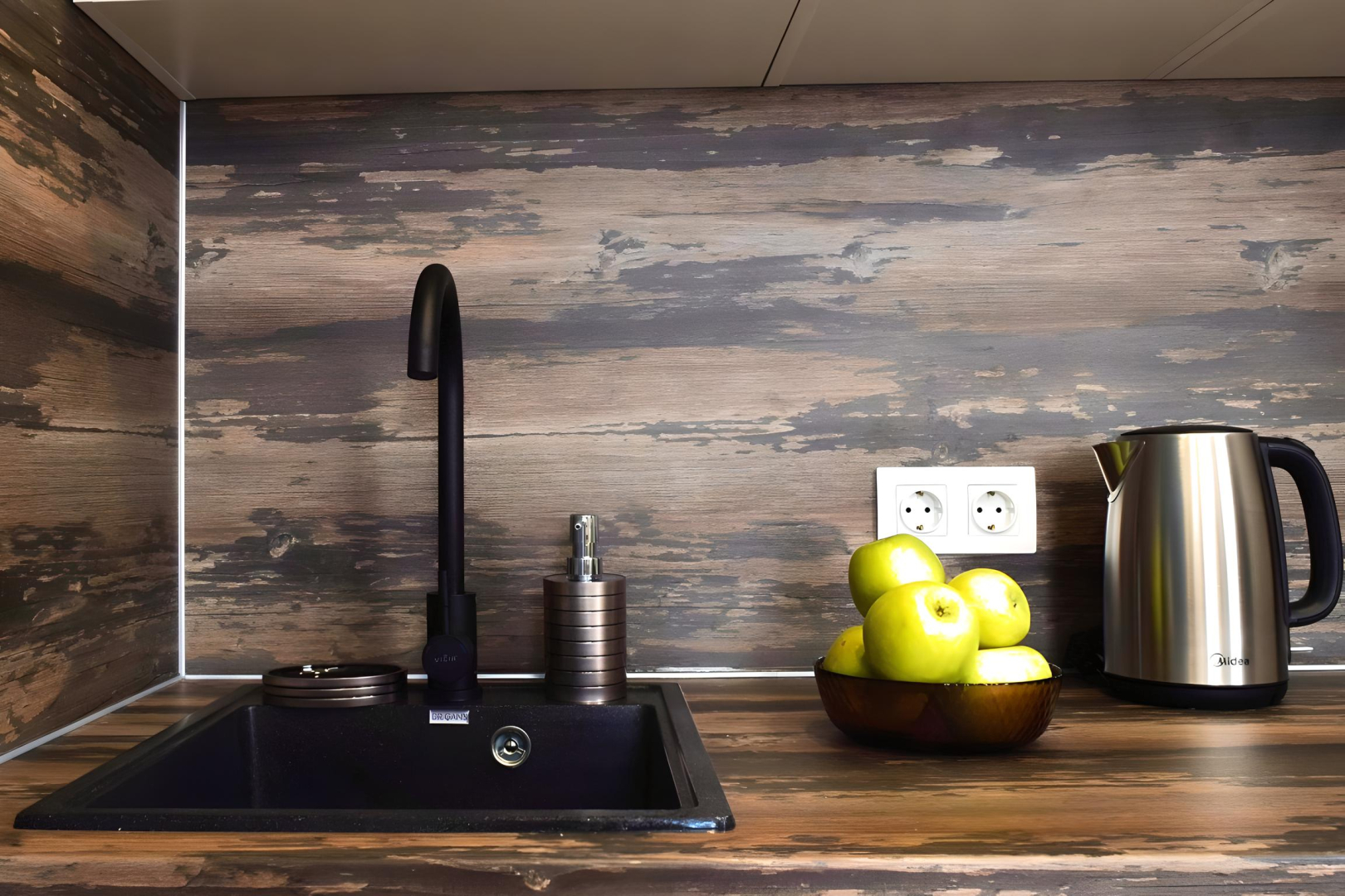 Апартаменты Морент с дизайнерским ремонтом в ЖК Фрукты