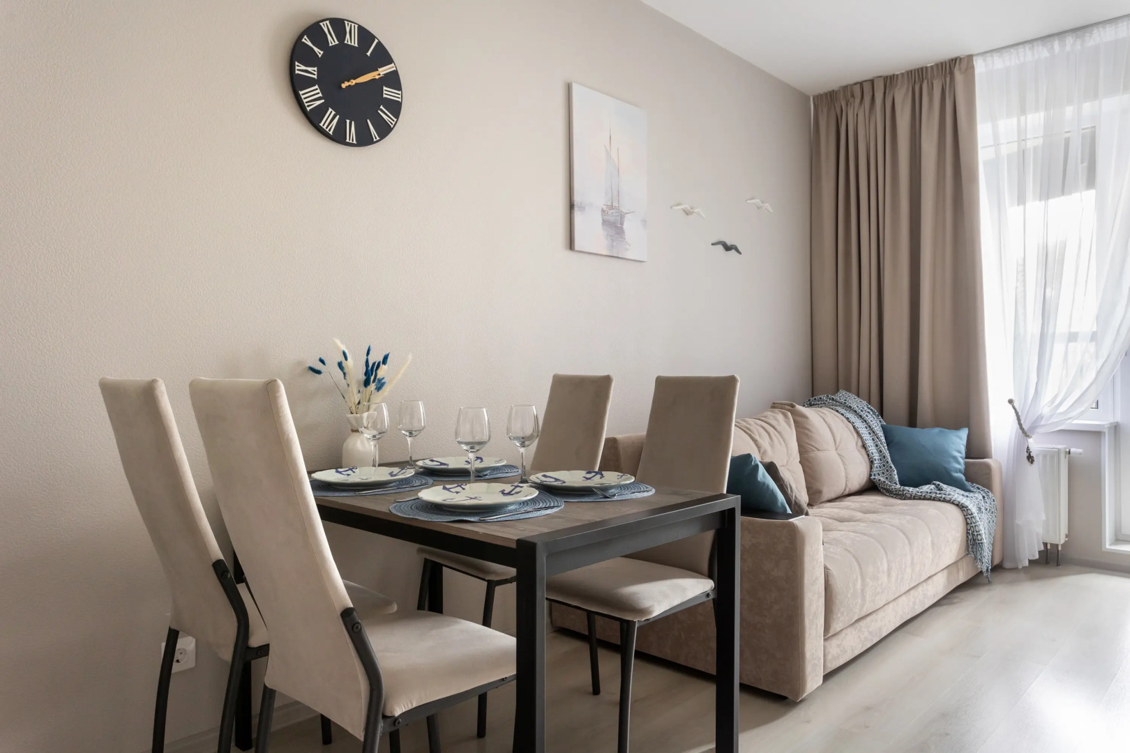 Апартаменты Prudius Apart в Кронштадте с видом на залив