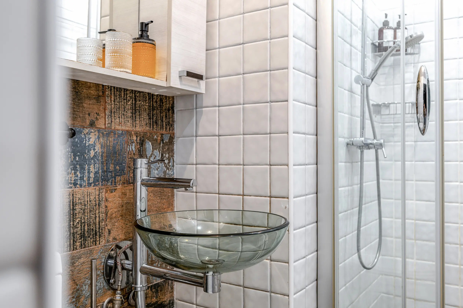 Апартаменты для 7 Человек на Петроградке с Парковкой