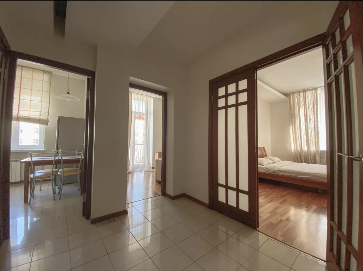 Апартаменты на проспекте Независимости 47