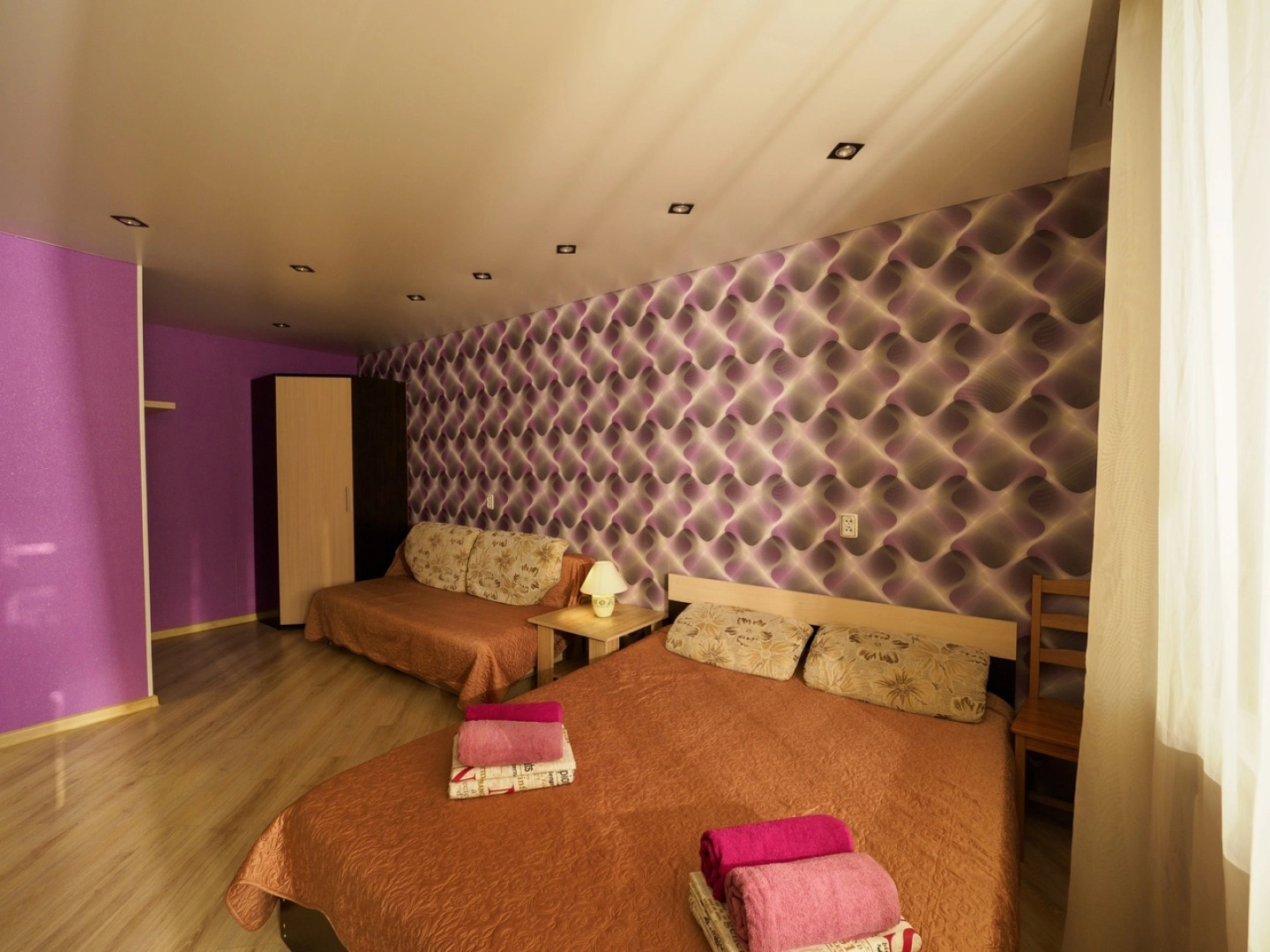 Апартаменты Кирова 27В