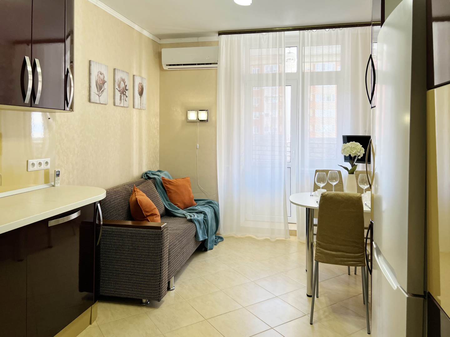 Апартаменты двухкомнатные Рио Апарт Парк Галицкого