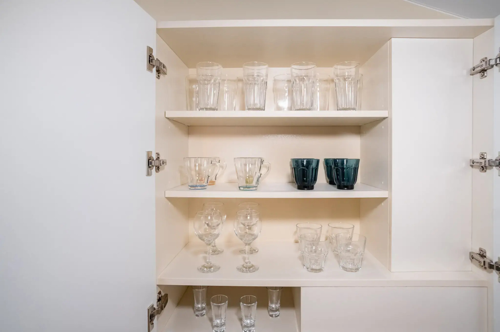 Апартаменты Red Apartments Арт Лайт Сити Миккельсен