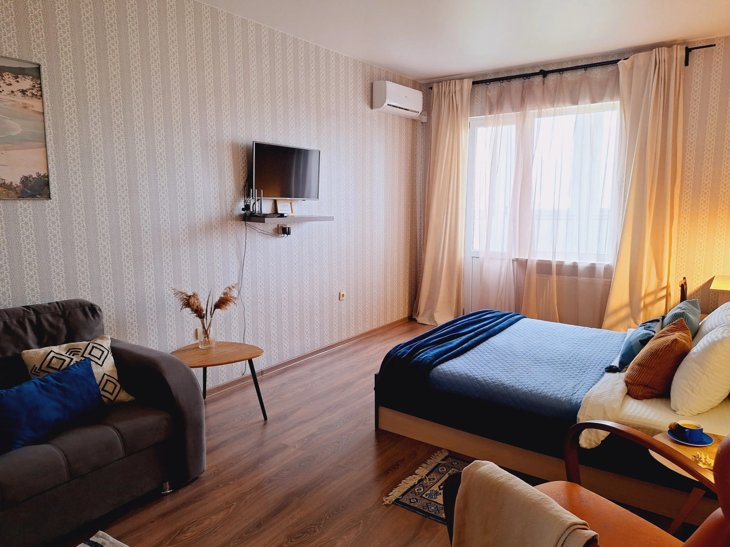 Apartments Cozy Flat with the Sea and Rock on str. Kunikova bld. 20A