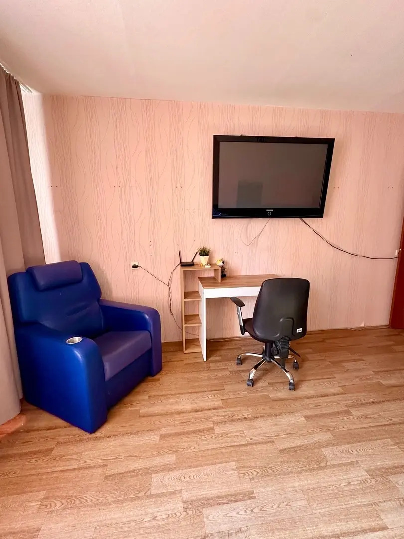 Квартира Большая 1-ка на Строителей 5