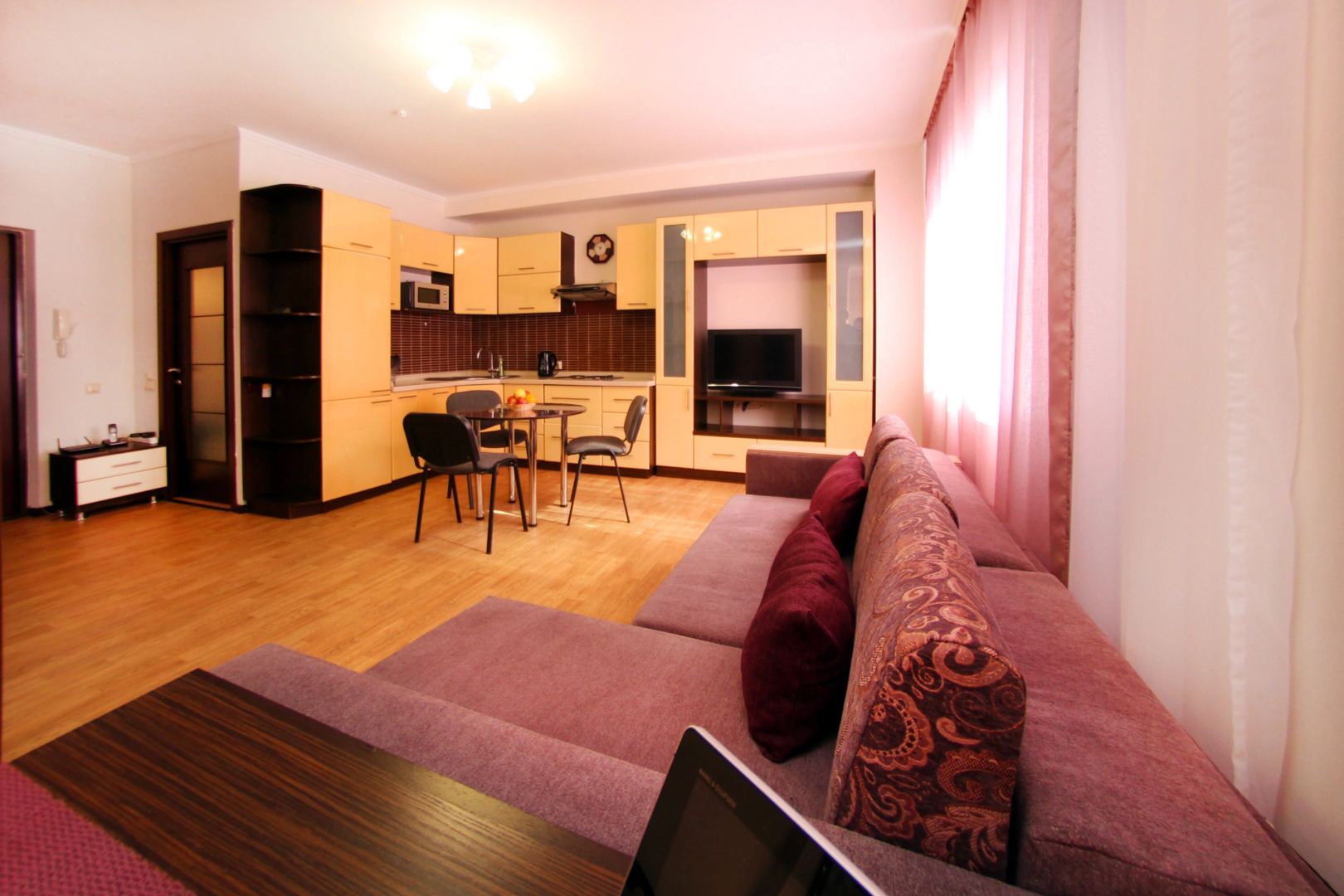 Апартаменты однокомнатные в ЖК Mega Tower