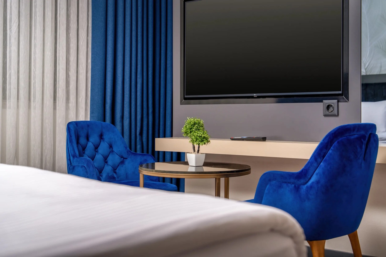 Отель Best Western Premier Hidden Hills