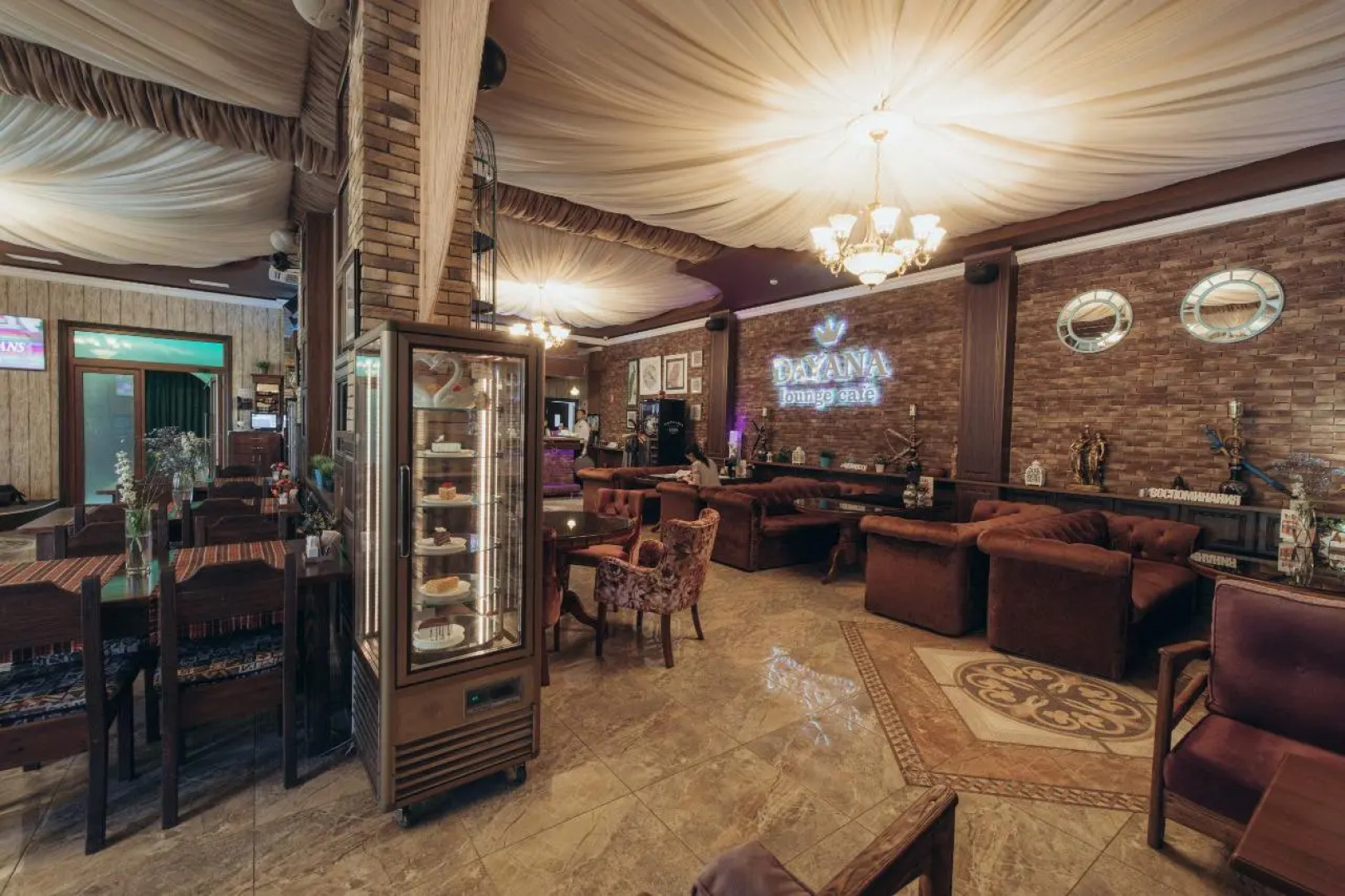 Отель Даяна