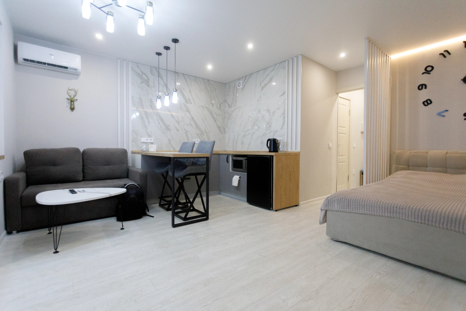 Квартира Гнёздышко White с Панорамным видом