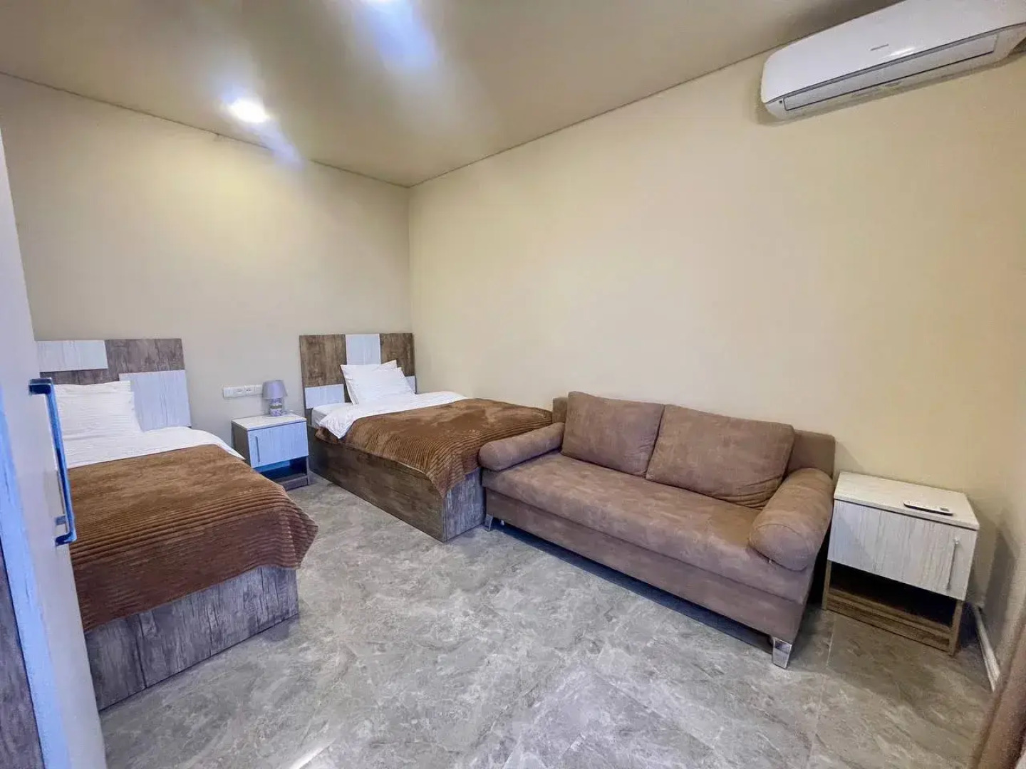 Вилла Mughni Family House