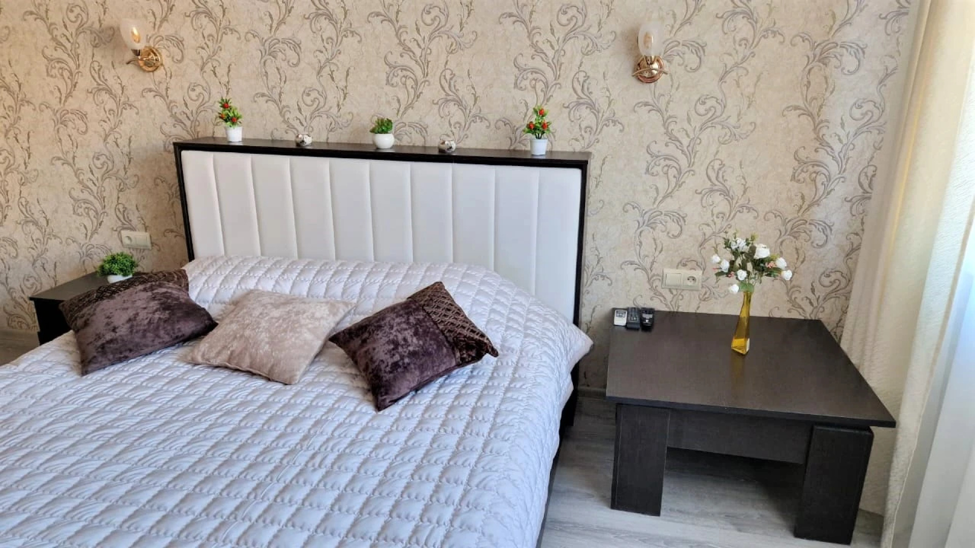 Квартира Краснозвездная 33