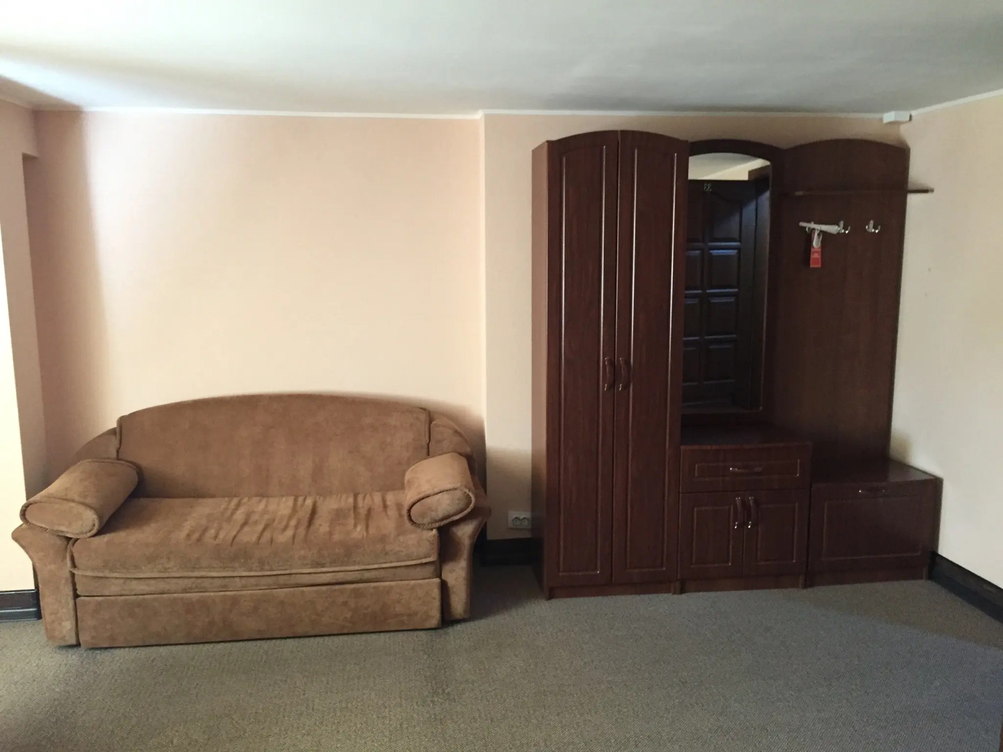 Отель Привал