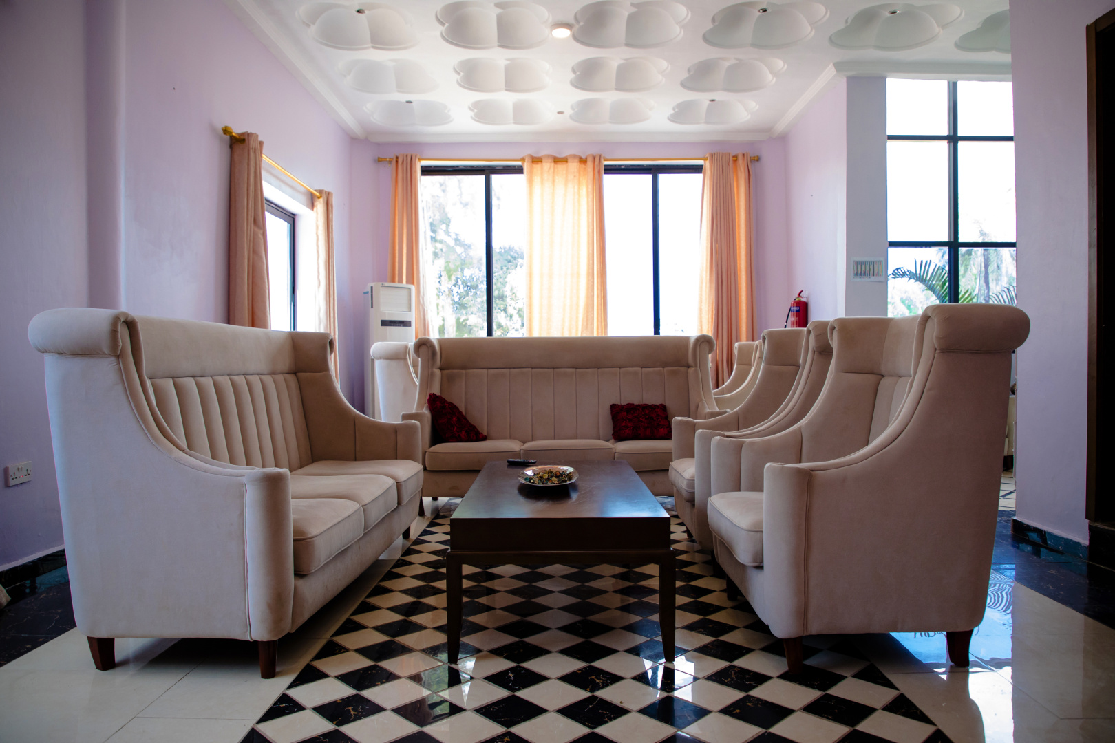 Отель Metzy Residence