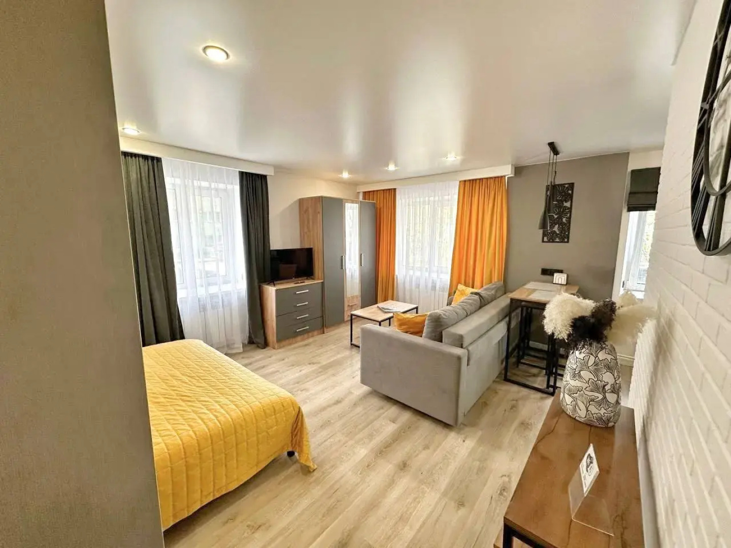 Квартира Квартира-студия в стиле лофт в центре