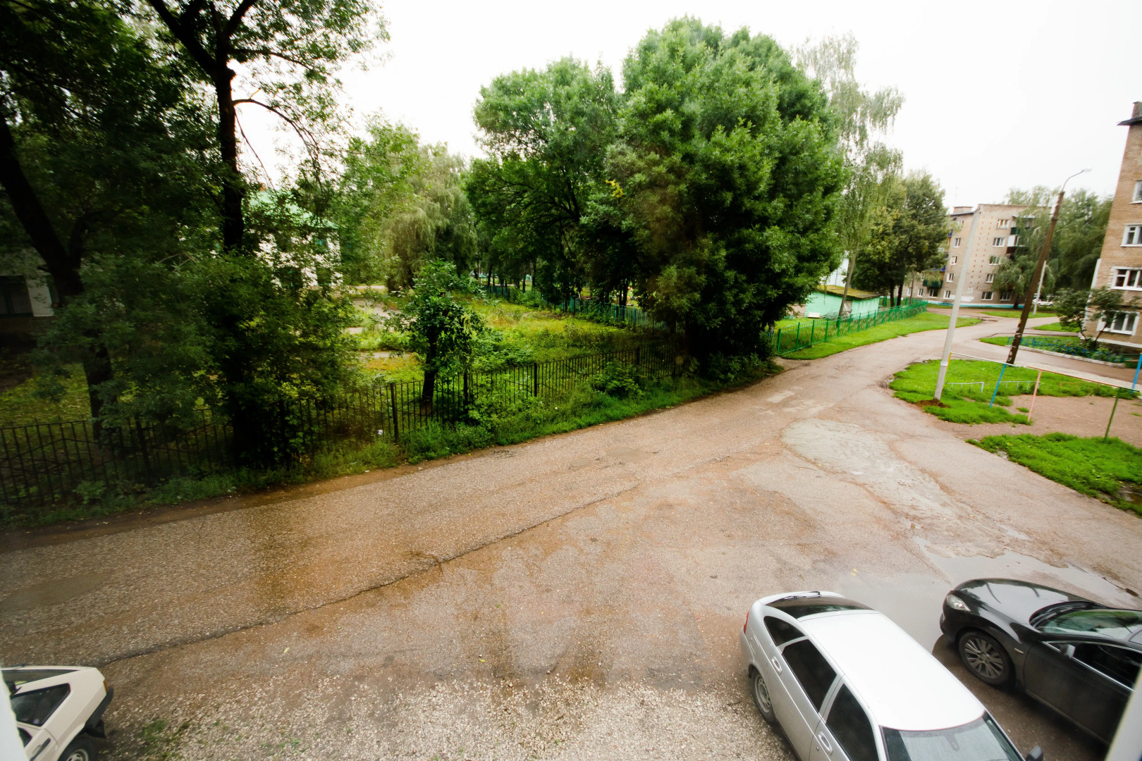 Апартаменты Квартирный Вопрос на Худайбердина 126