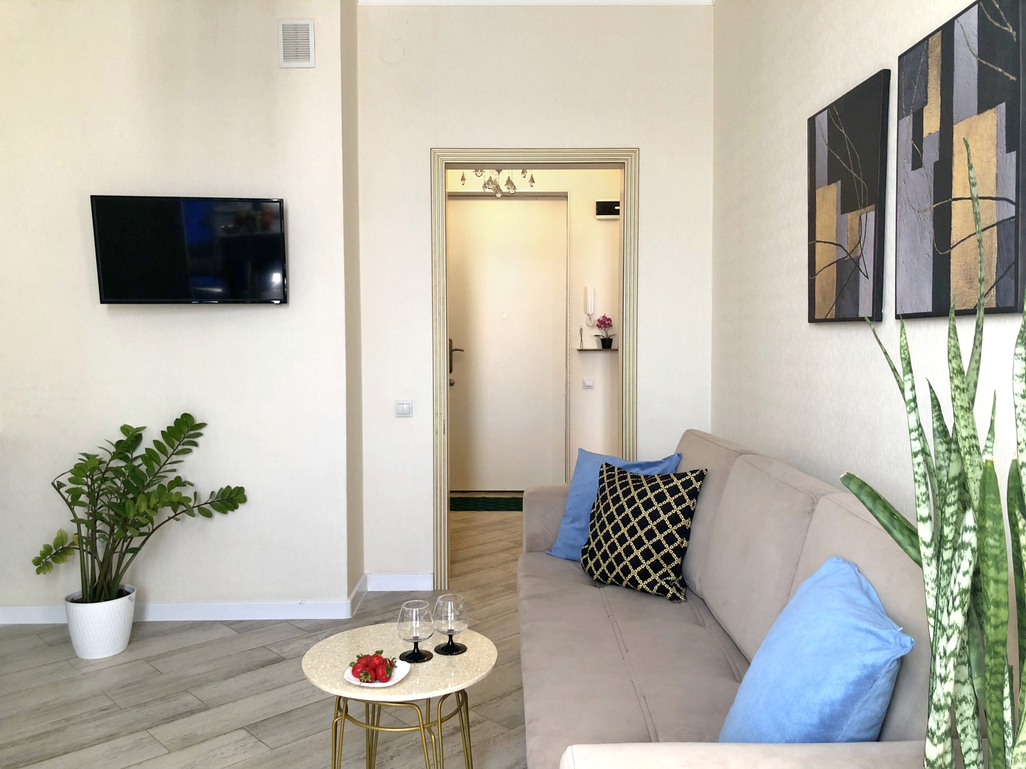 Квартира в 100 метрах от моря