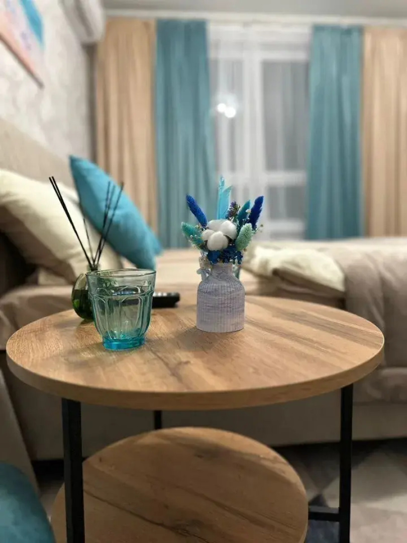 Апартаменты двухкомнатные на проспекте Куприна 30к9