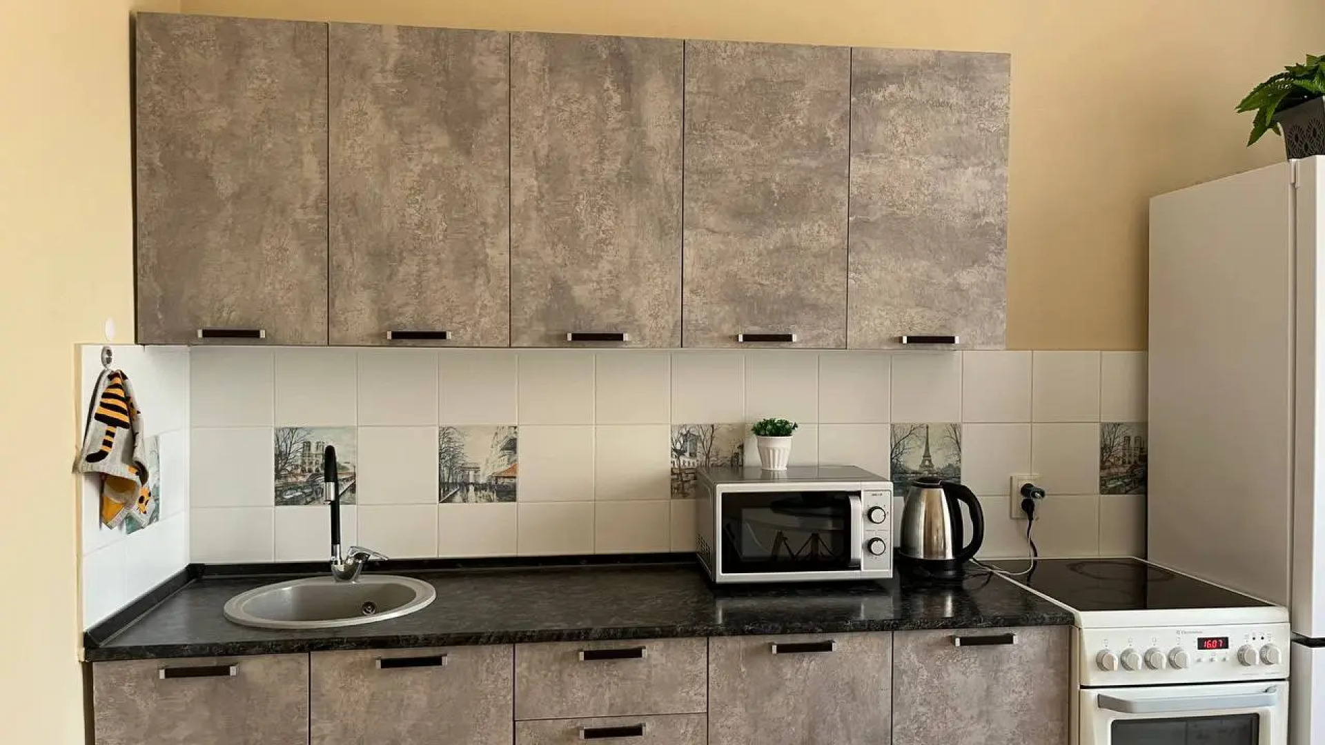 Квартира Двухкомнатная в Самом Сердце Иркутска рядом с Модным Кварталом