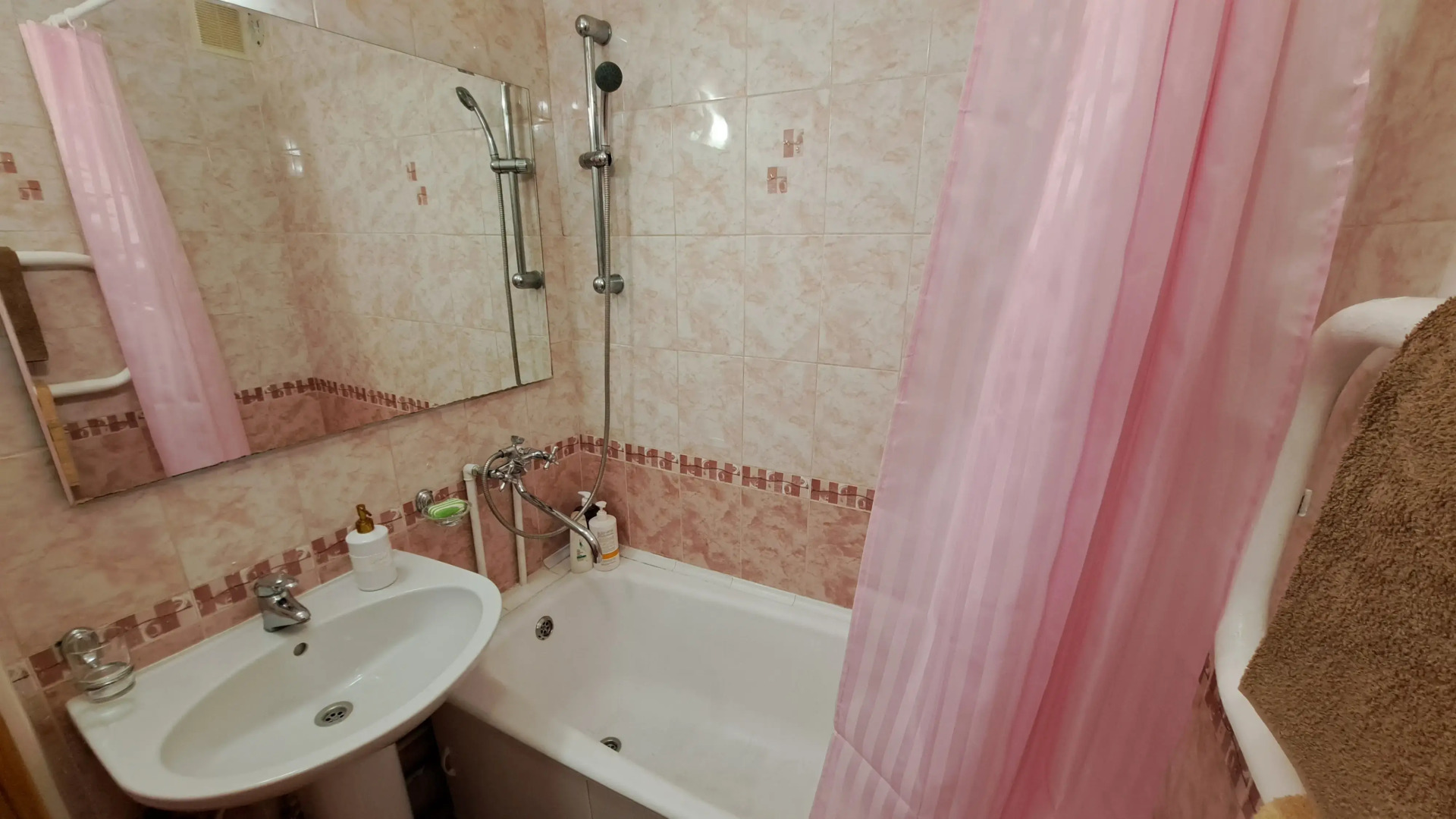 Квартира Двушка в Самом Центре Города Ленина 97