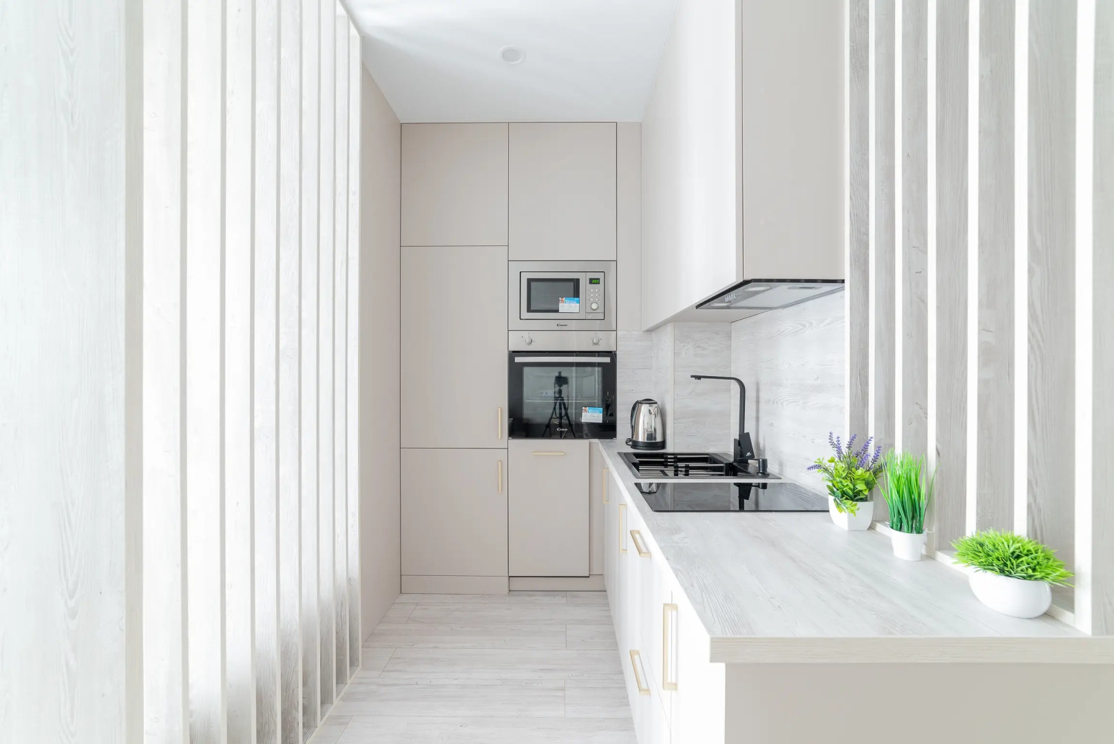 Апартаменты BelaTravel по адресу Игоря Лученка, д.25