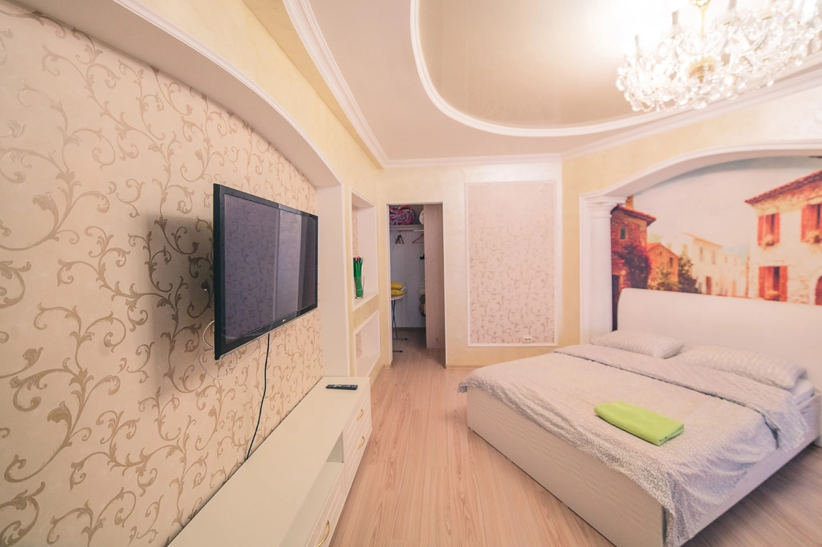 Апартаменты на Октябрьской Революции