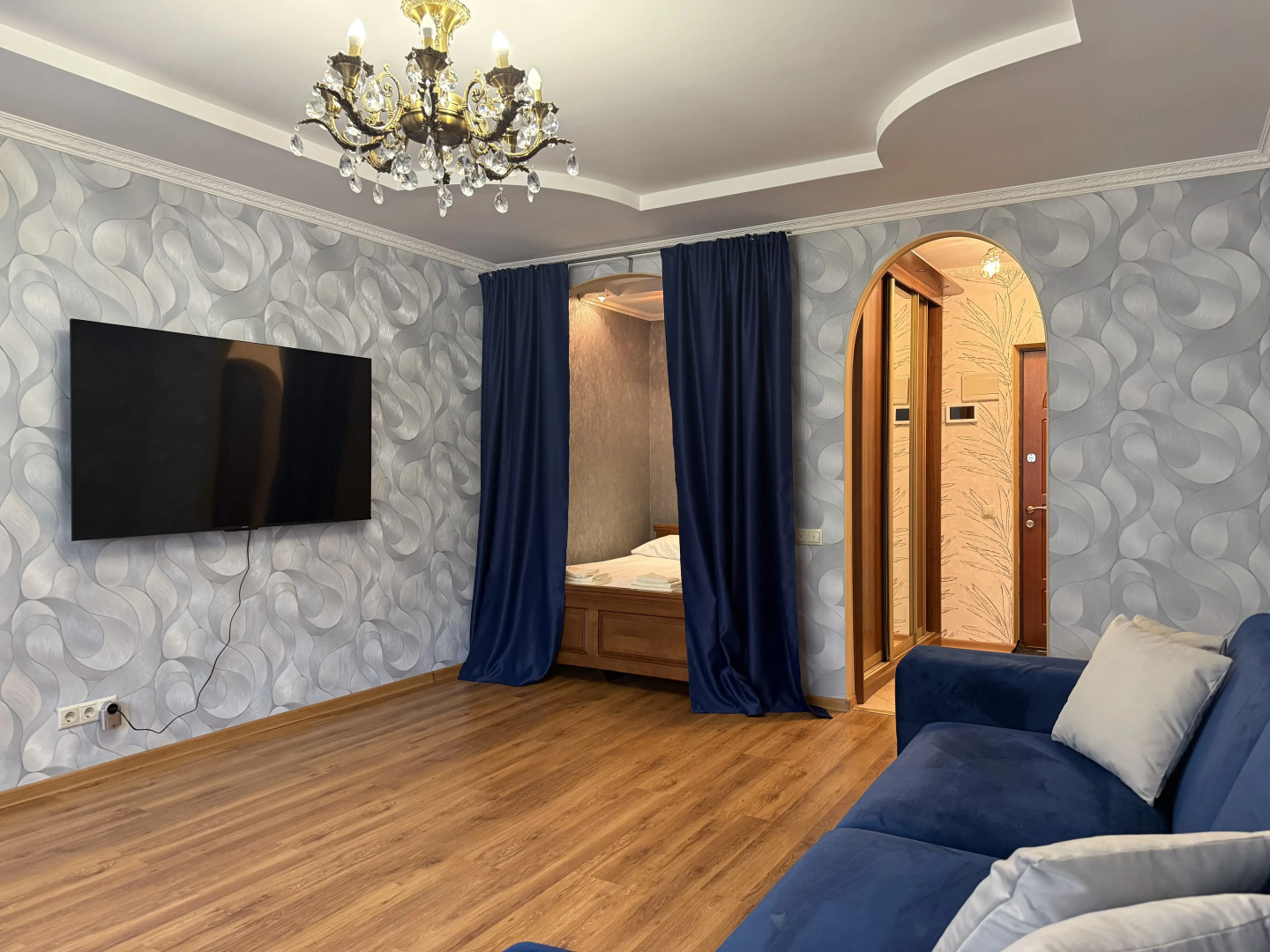 Квартира Дизайнерские The Blue Pearl Crocus