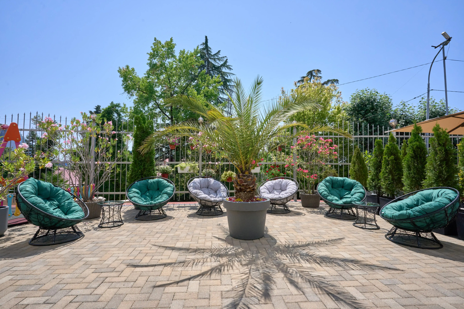 Отель Амбассадор