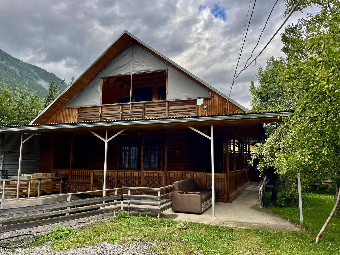 Частный дом Уют горных вершин