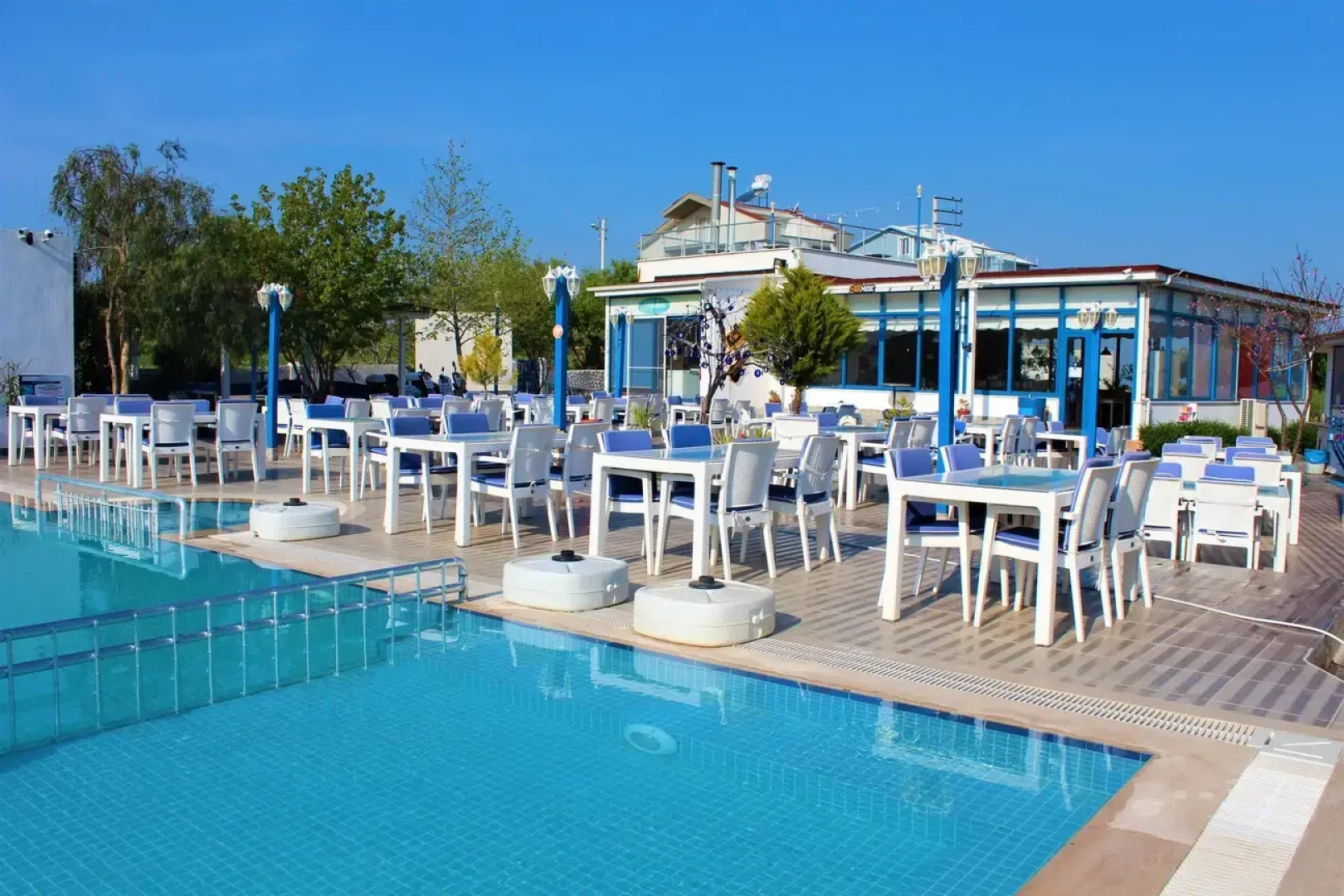 Апартаменты Mavi Restaurant & Apartments 1