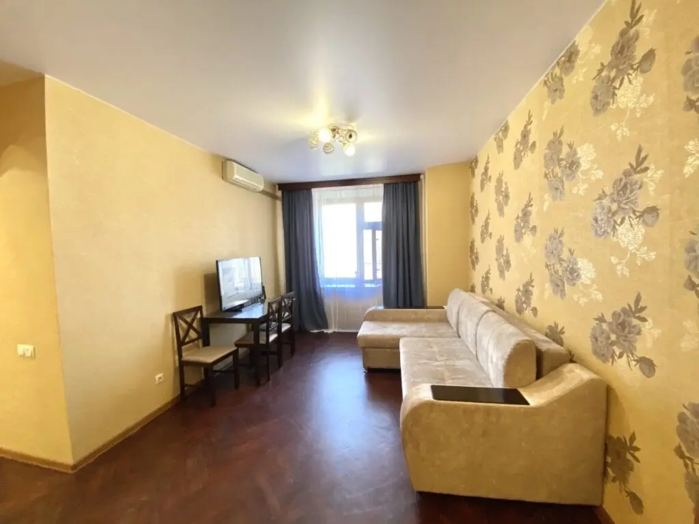 Апартаменты На Набережной Волги