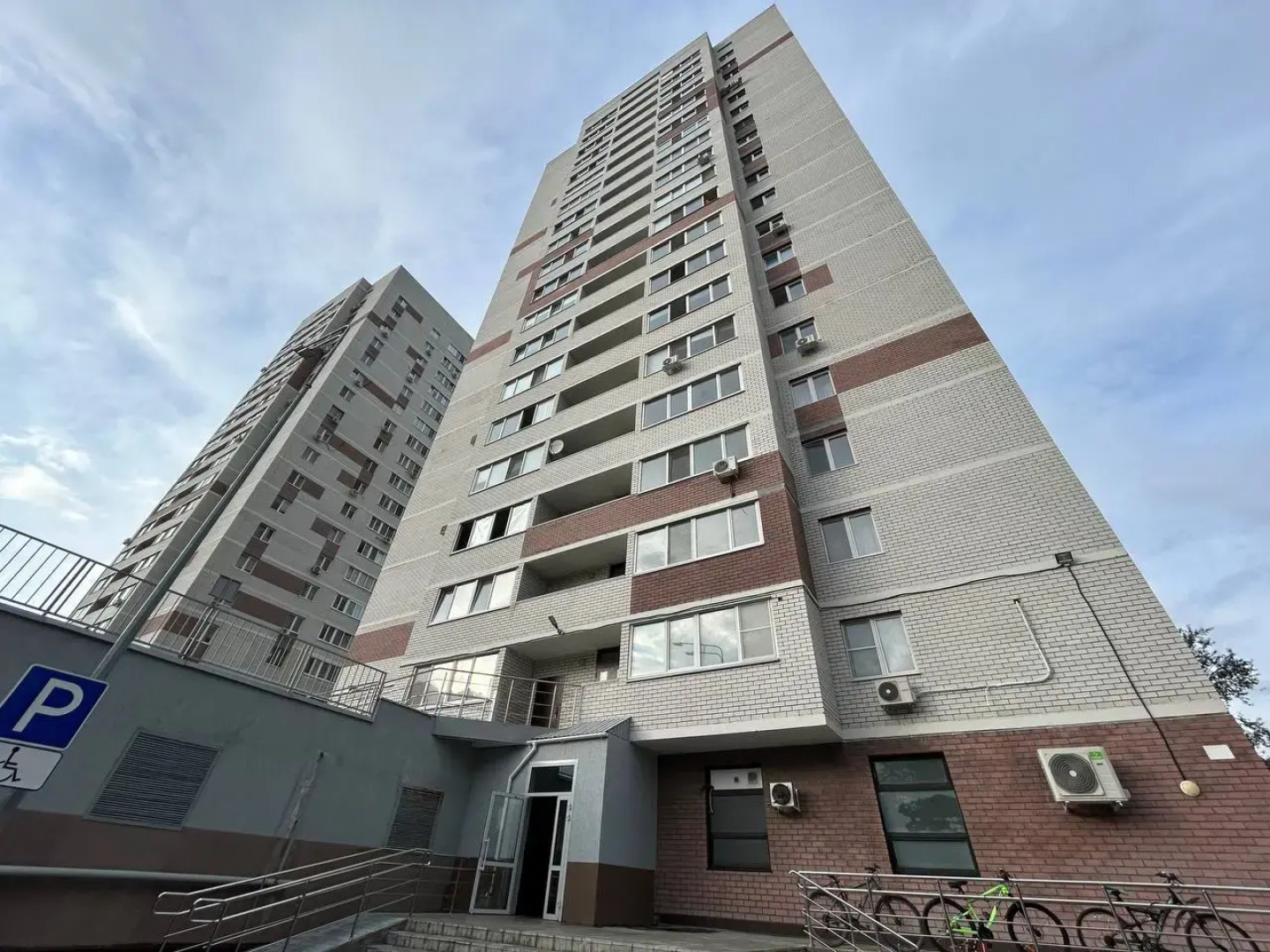 Квартира 1 комнатная на улице Геологоразведчиков 44А