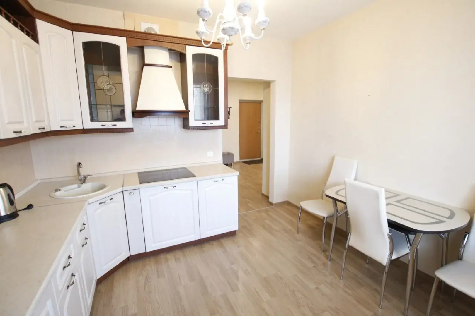 Апартаменты Белинского 222