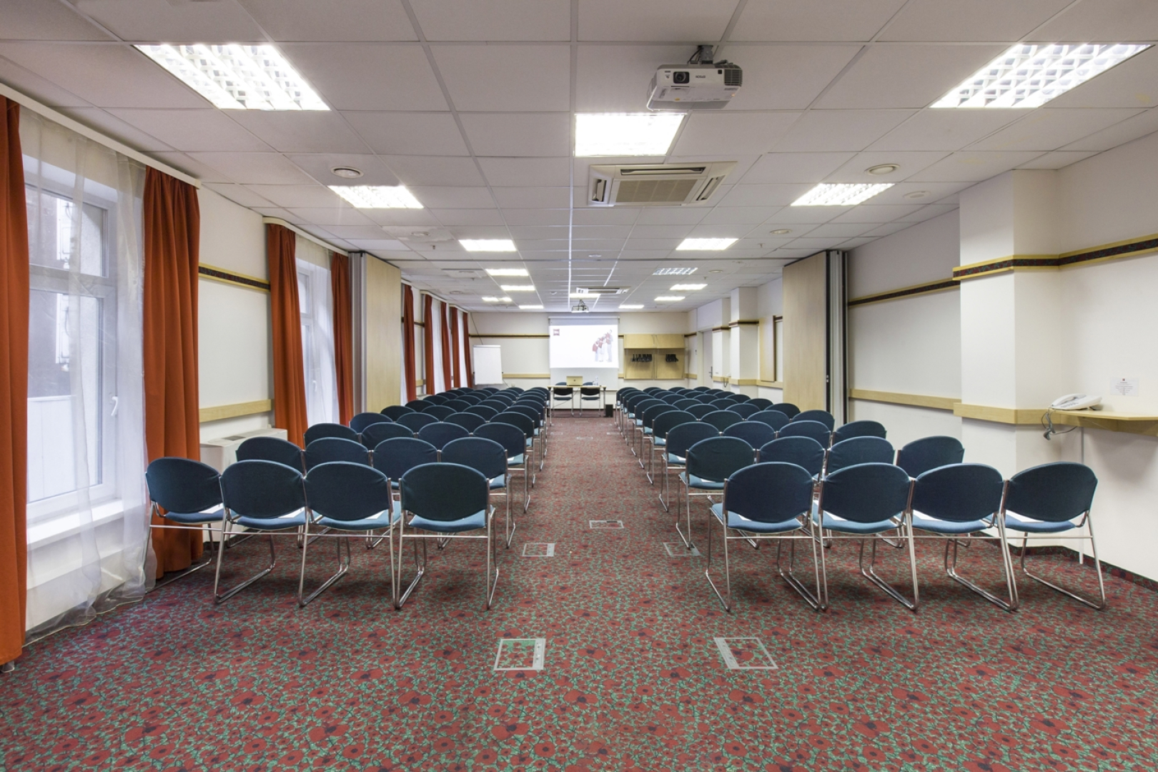 Ирис Санкт–Петербург Центр